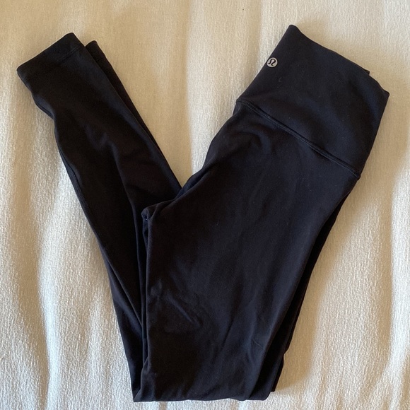Lululemon Wunder Under 28” - Picture 2 of 11